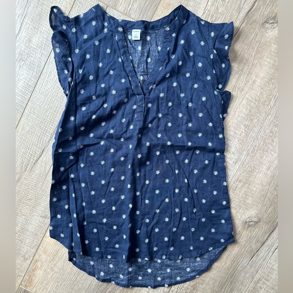 Daisy Ruffle Sleeve Blouse